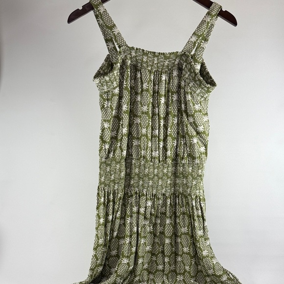 Boden Rosamund Smocked Jersey Dress - Picture 2 of 9